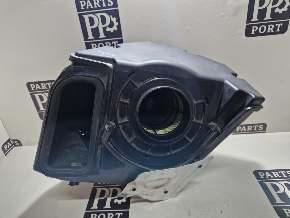 Корпус воздушного фильтра 8W0133837Q для Audi A4 B9 2015-2022