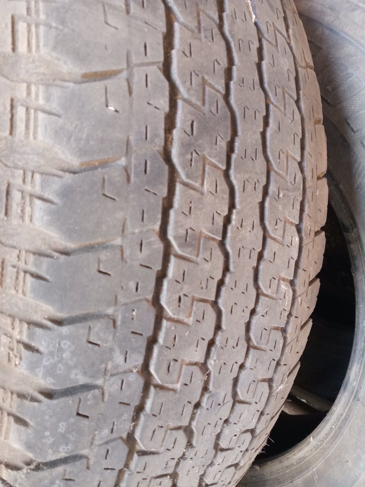 Dunlop Michelin Bridgestone 265/65/17