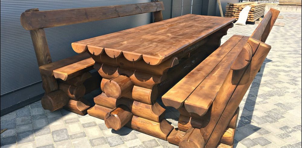 Стіл та 2 лави з оциліндрованого брусу