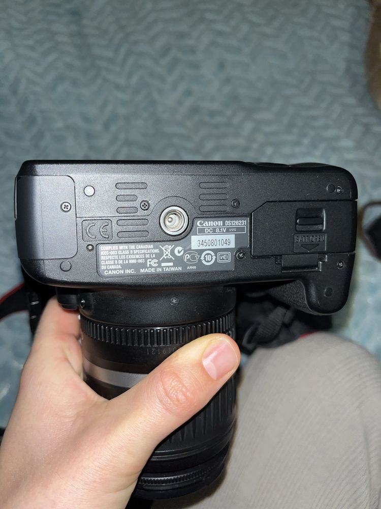 Canon 500d відмінний стан