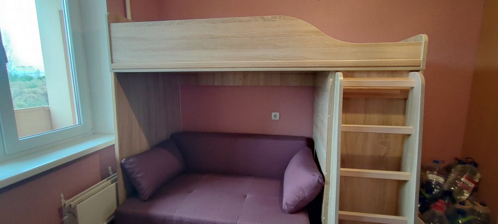 Кровать двухъярусная детская