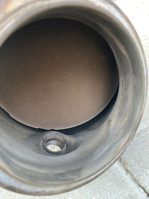 Продам каталізатор сажевий фільтр бмв! Знятий з мотору n20 90 пробігу