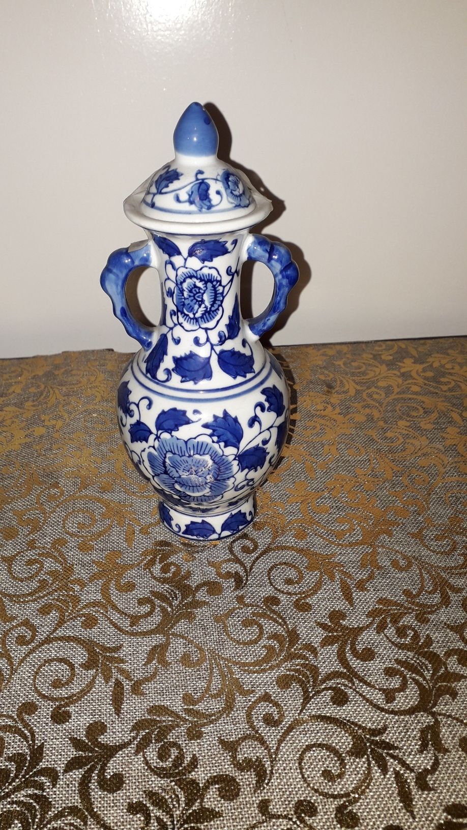 Varias peças em porcelana chinesa