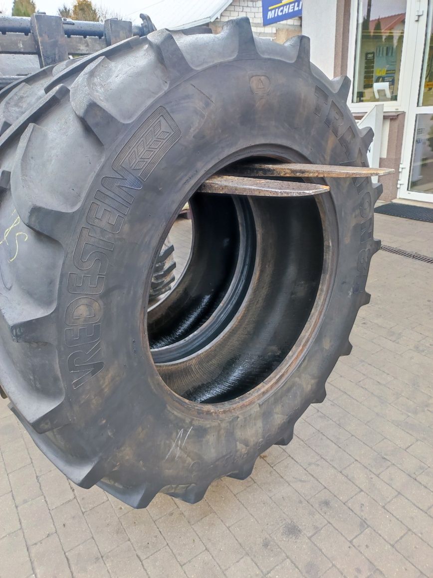 420/85R30 Vredestein Traxion 85 16.9R30