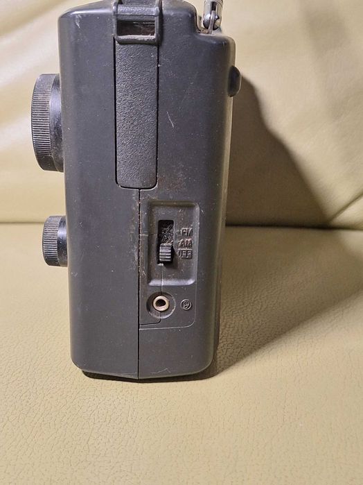 Радиоприемник SONY  ICF 18