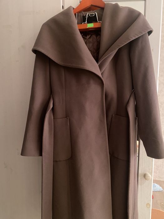 Продам польто icon