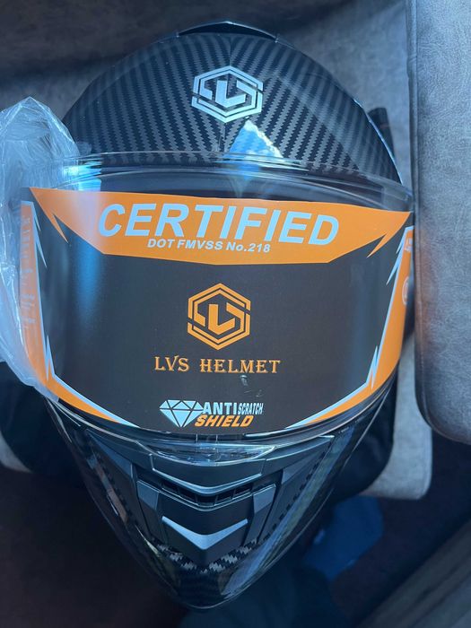 Мото шлем карбон Helmet інтеграл  глянець LVS з очками розмір L