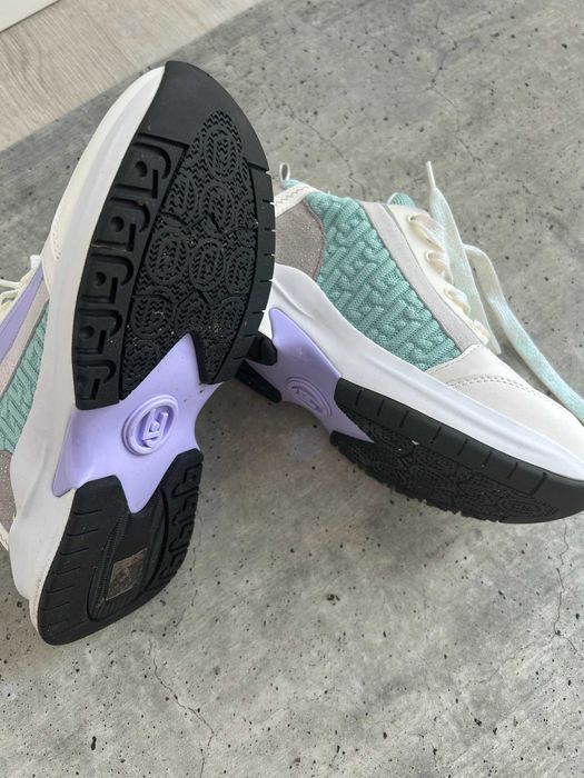 tenis Liujo tamanho 38