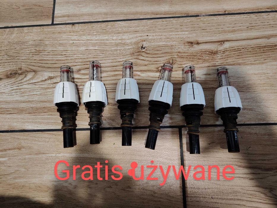 Rozdzielacz ze stali nierdzewnej marki CAPRICORN OPTIMUM1 z 9 sekcjami