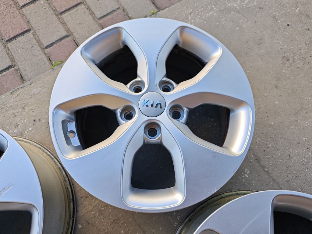 Диски R16 114.3x5 KIA