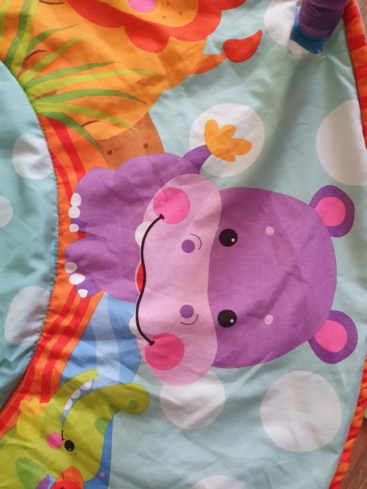 Mata Fischer Price dla dziecka niemowlaka składana+ gratis pozytywka