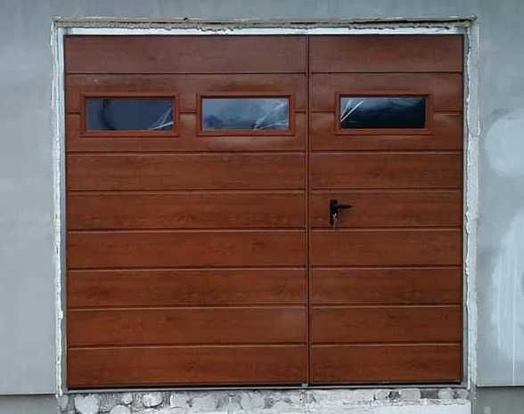 Brama Garażowa Uchylna Dwuskrzydłowa Do Muru Drewnopodobna Producent
