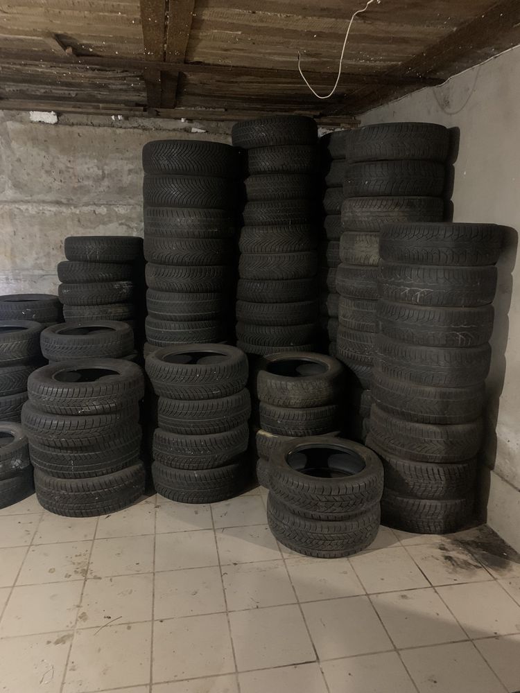 Продам шини і диски 205/55r16.