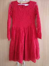 Czerwona koronkowa sukienka dziewczęca rozmiar 140