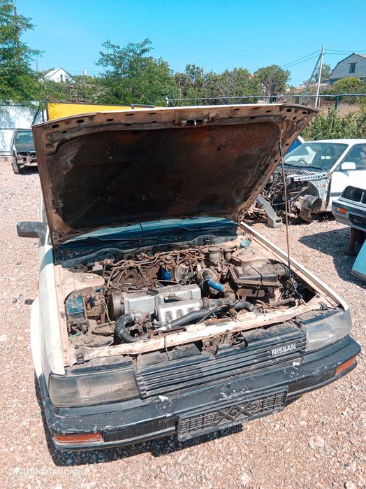 Nissan Bluebird T12 SU12 RU12 розбирання. Двигуни CA18 CA20 запчастини