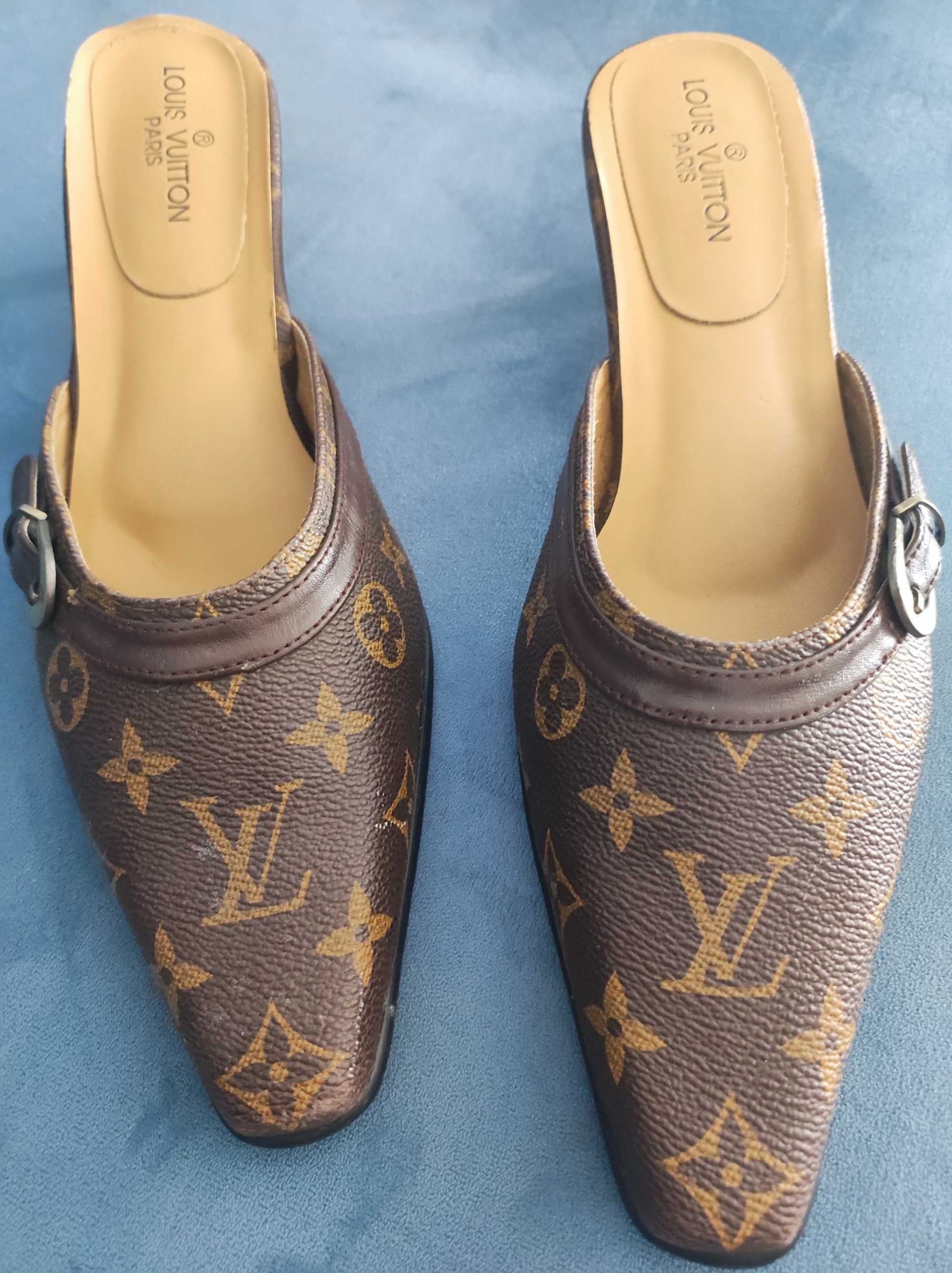 Klapki Louis Vuitton