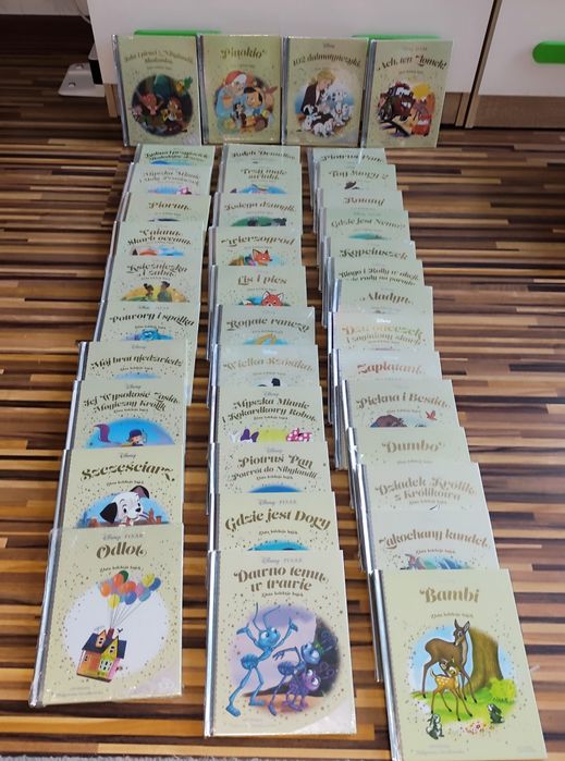 Zestaw 3 książki  złota kolekcja bajek Disney Bambi Złomek Kubuś i inn