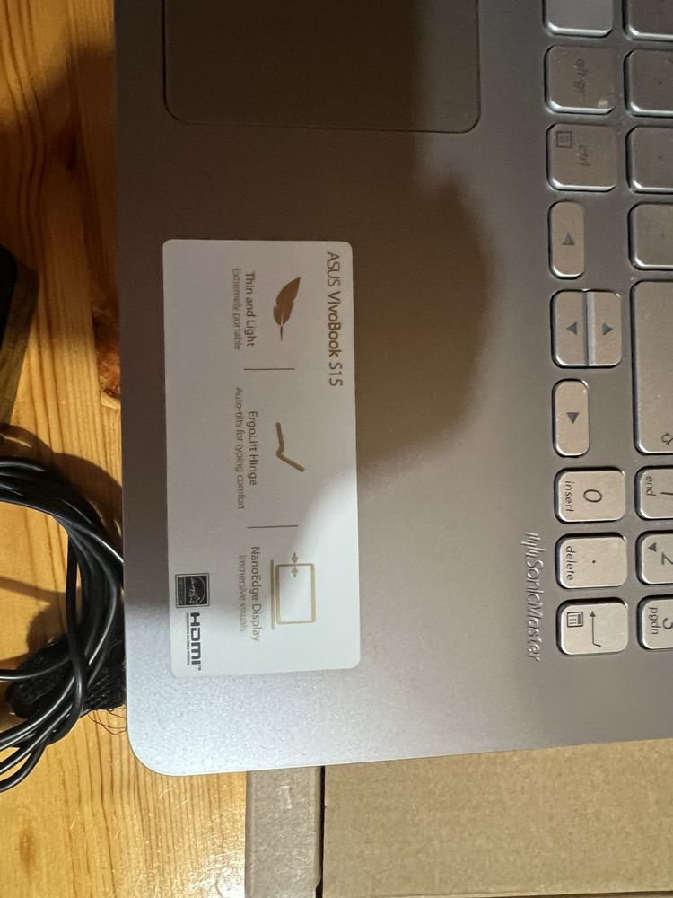 Asus VivoBook S15