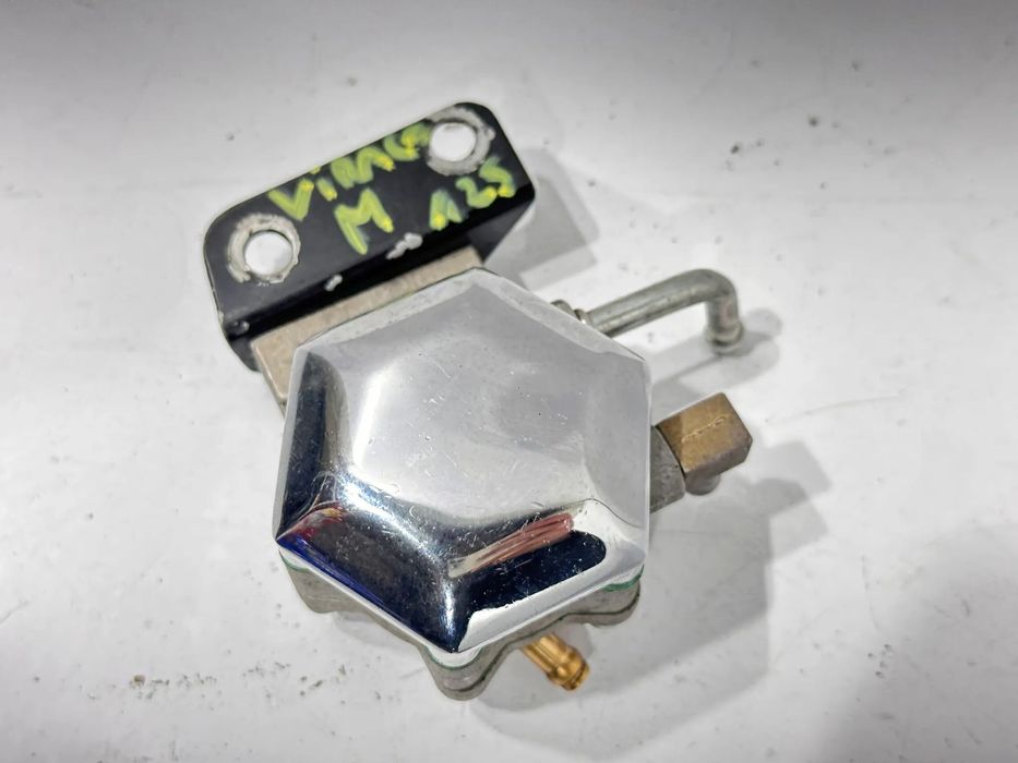 Pompa paliwa kranik  Yamaha Virago 125 XV