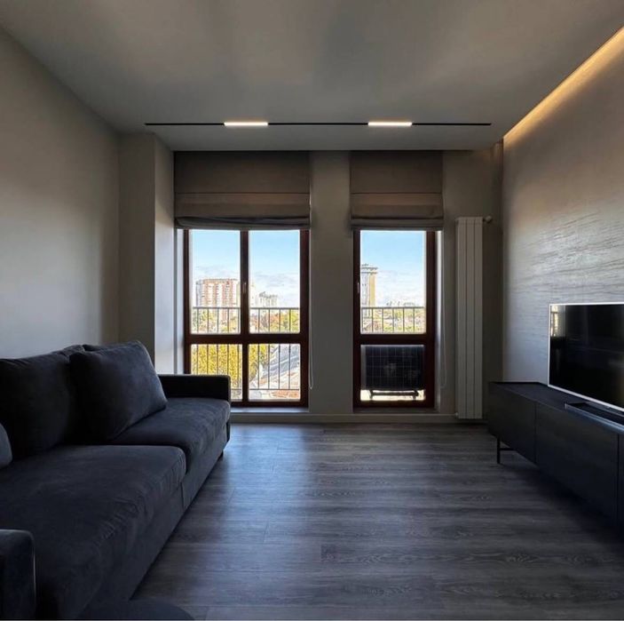 В Продаже двухкомнатная квартира Центр Приморский