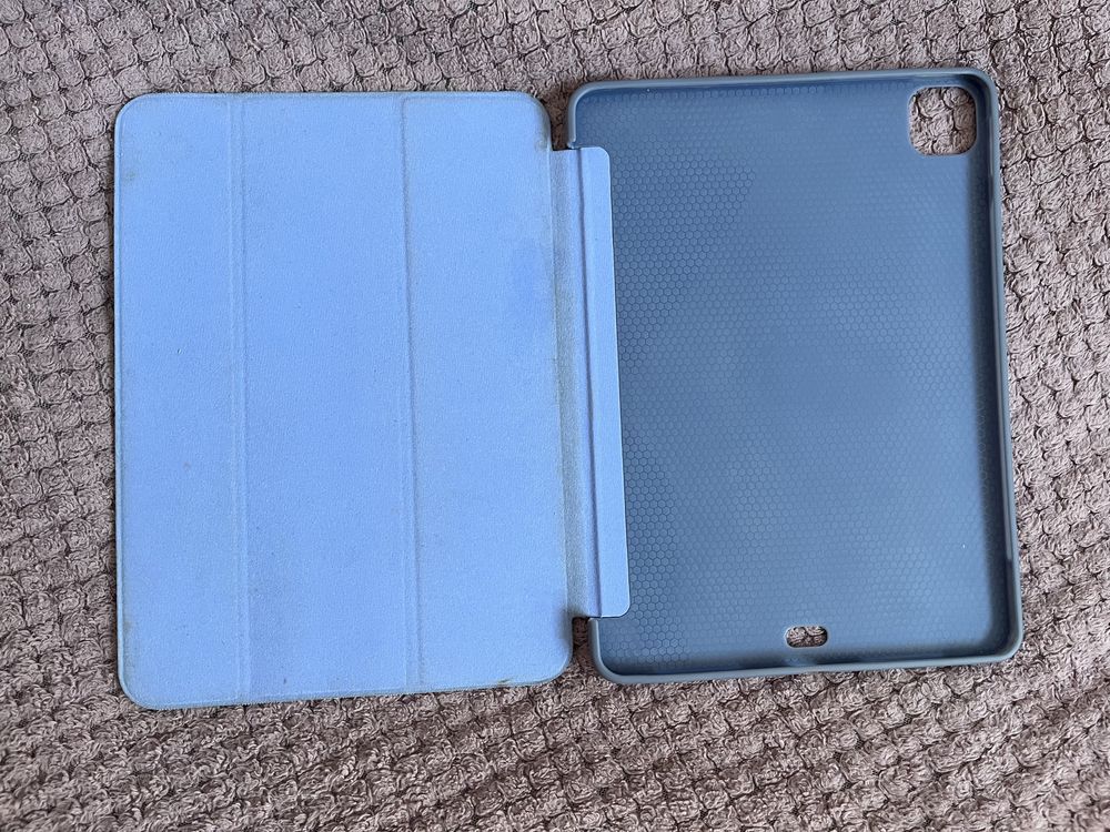 Etui Ipad air 5 generacji