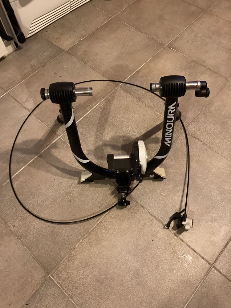 Rolo de treino para bicicleta Minoura