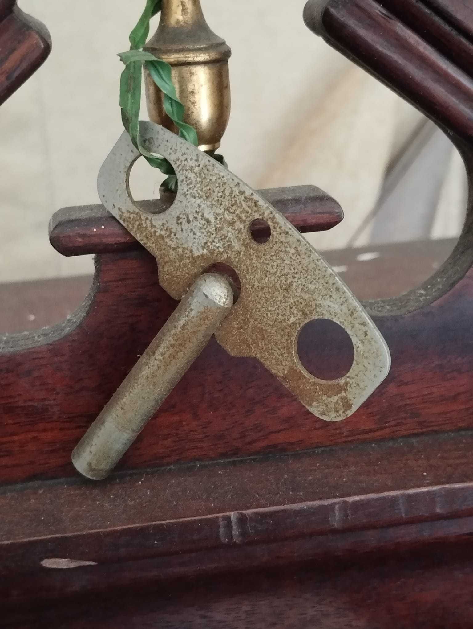 Relógio de Pé Alto