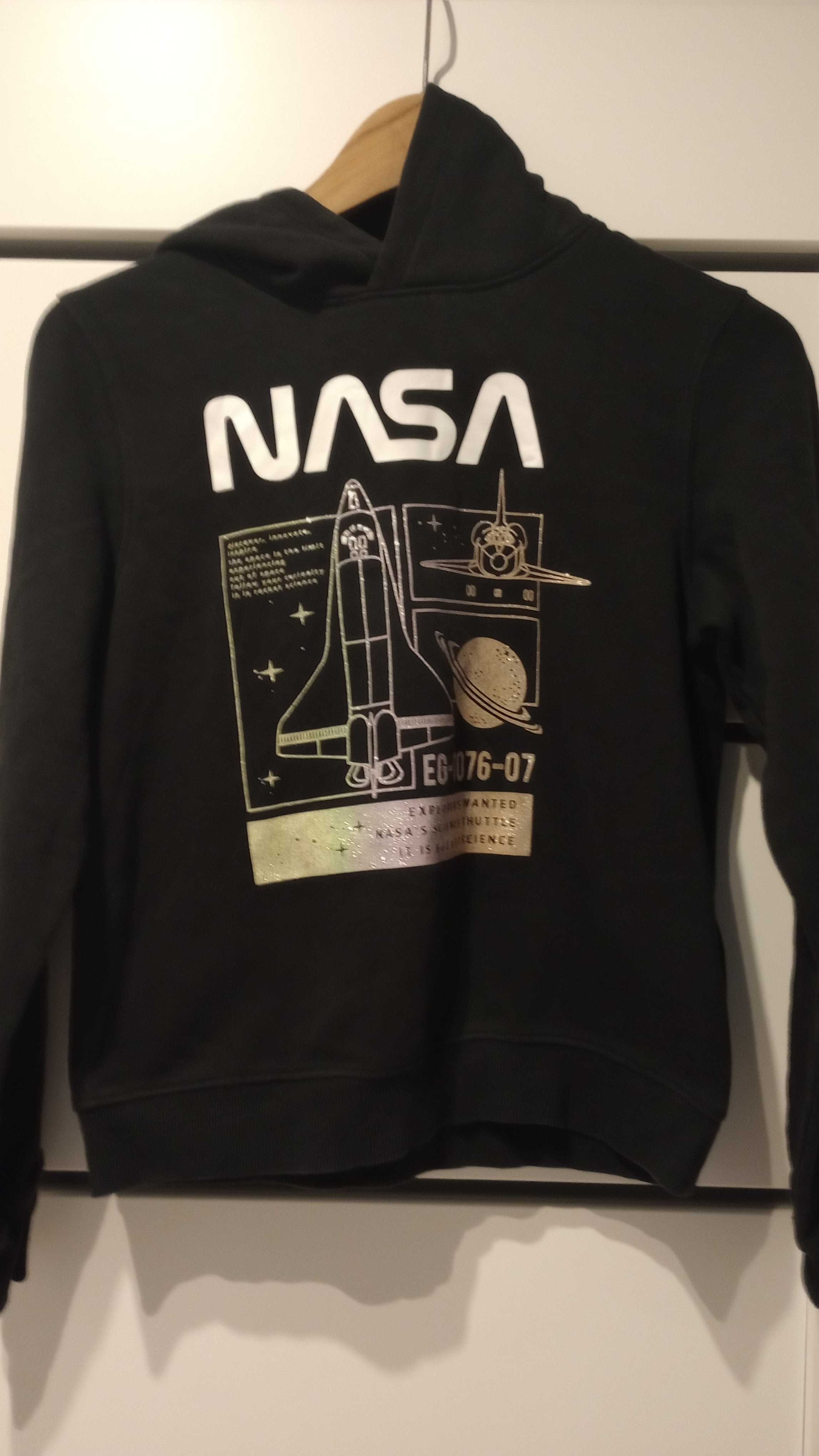 bluza z napisem Nasa HM