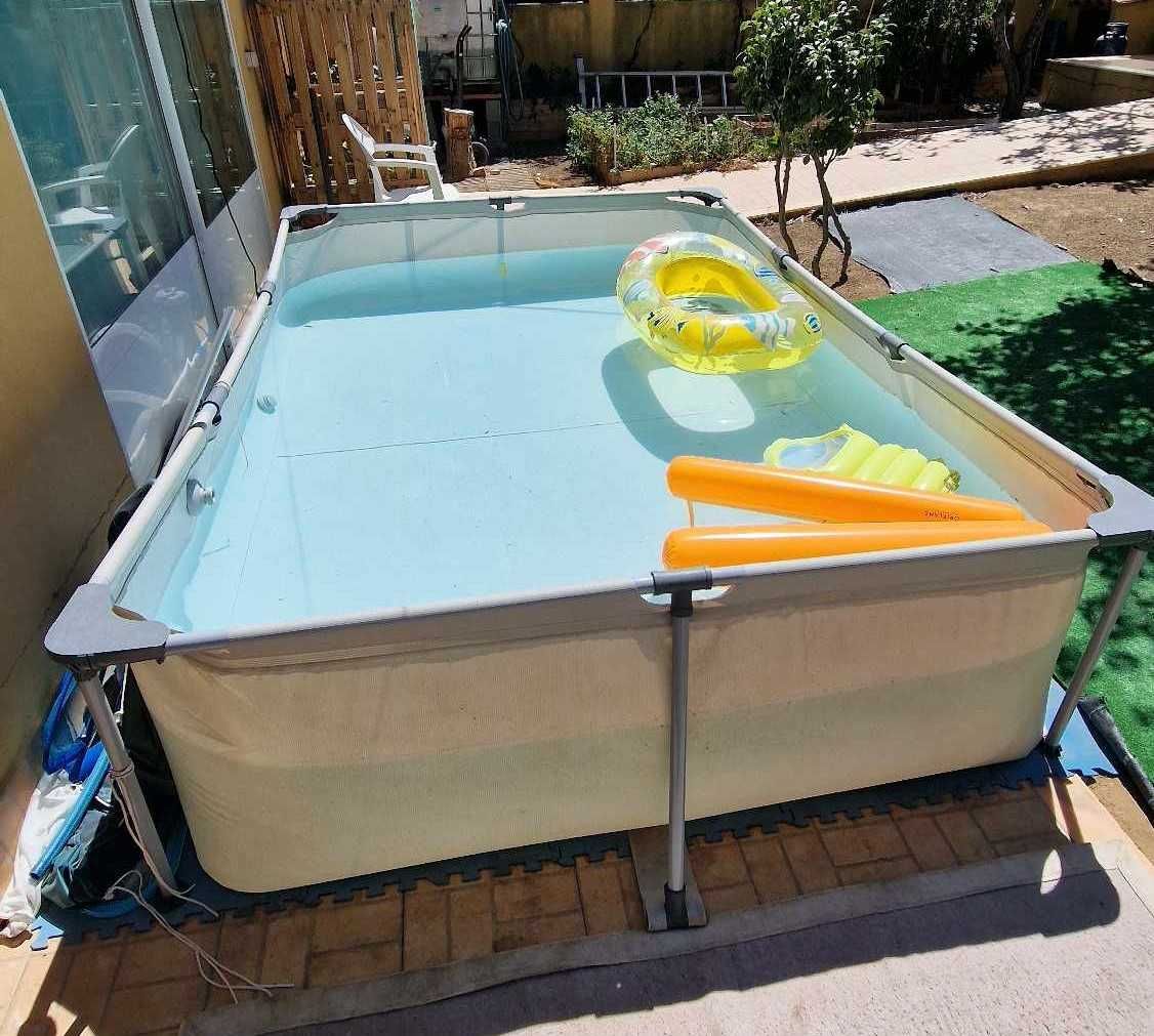 Piscina Avenli  Estrutura 300x207x65cm