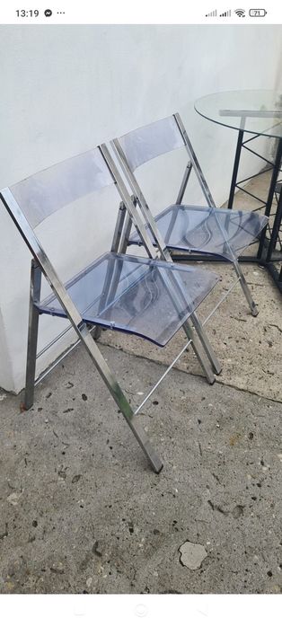 Dwa krzesła na balkon