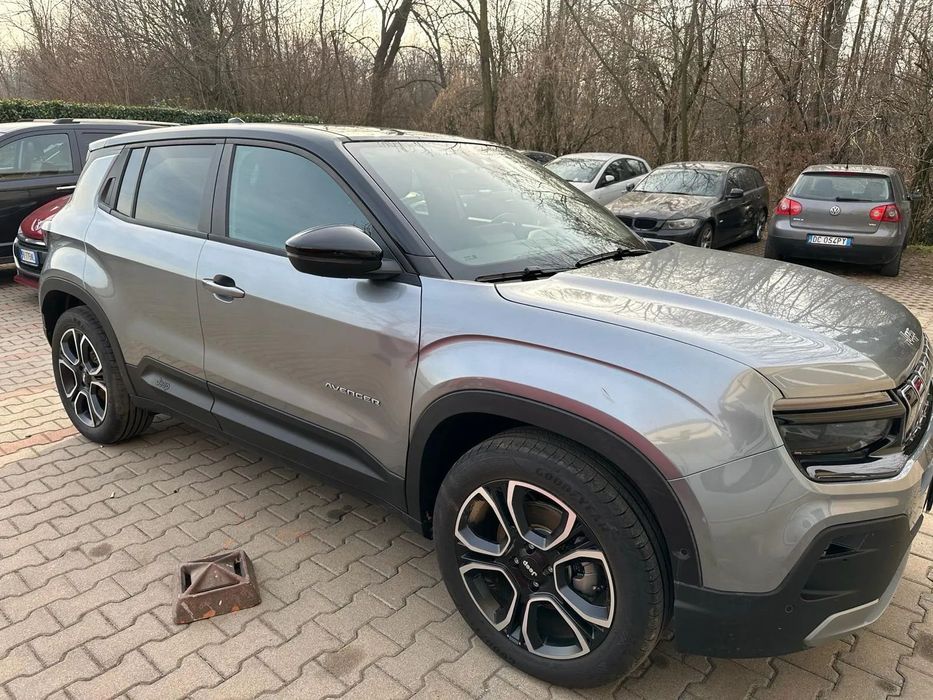 Jeep Avenger Summit Elektryczny