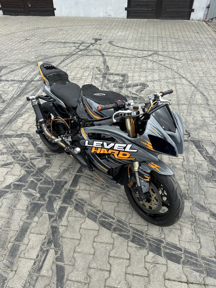 Yamaha R6 rj05 full stunt 2003 street zamiana