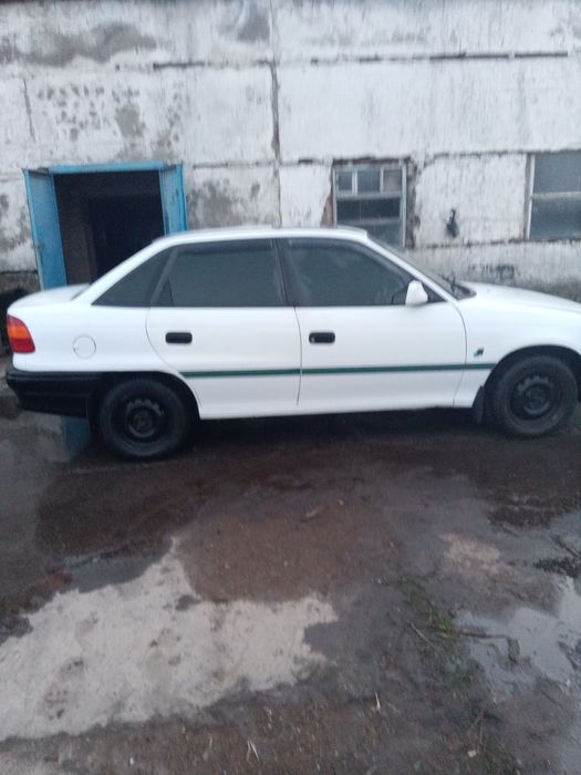 Продам автомобіль  ОПЕЛЬ АСТРА F