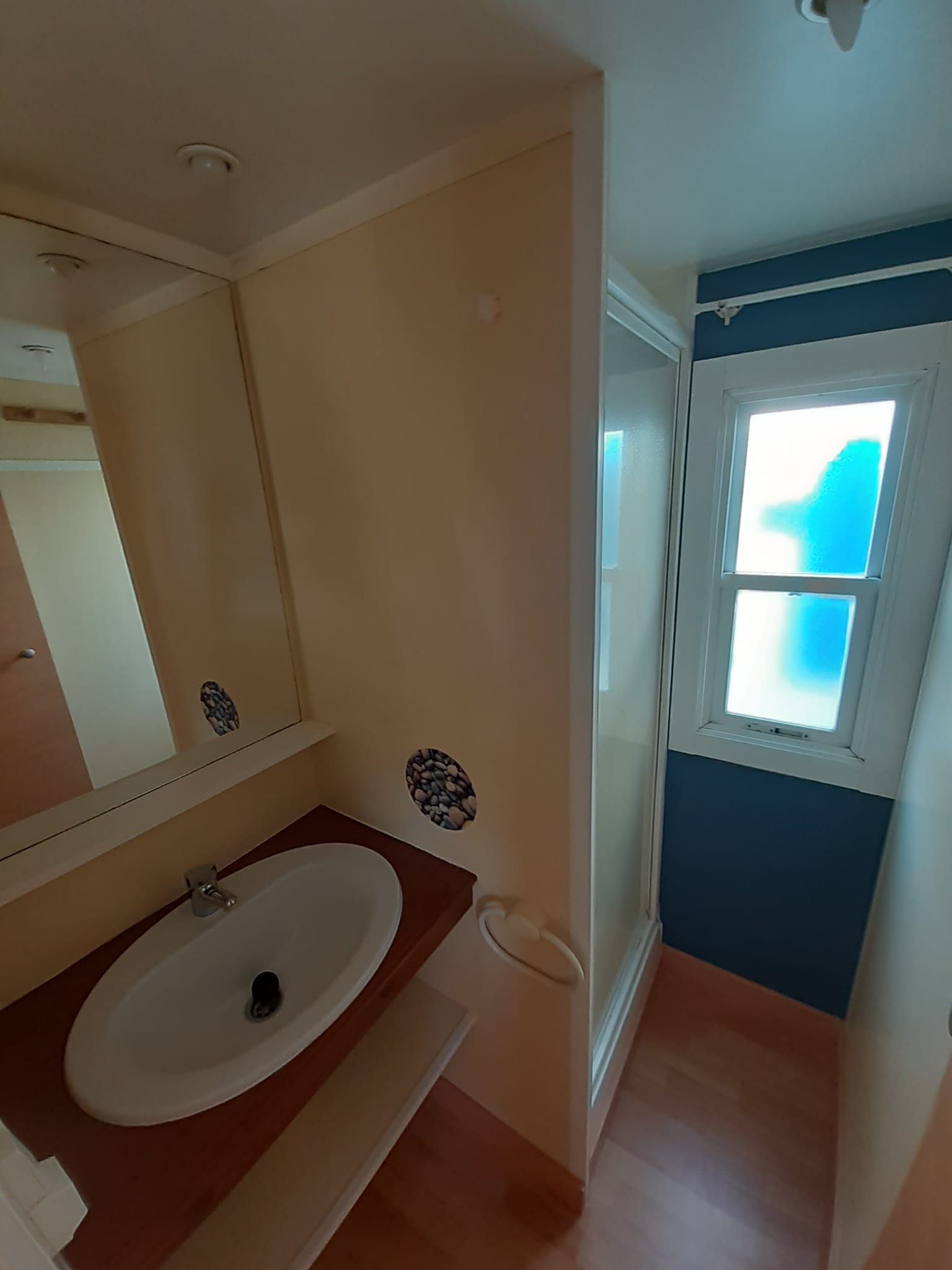 MOBILE HOME NA OCASIÃO ROLLER DE 8.5X3 METROS EM LISBOA.