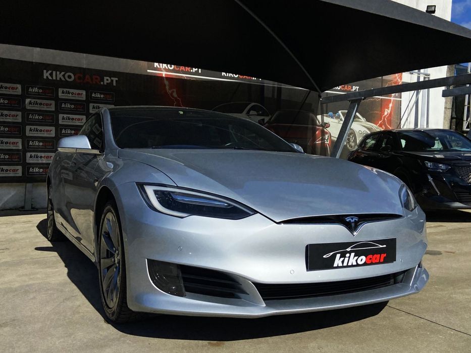 Tesla Model S 75