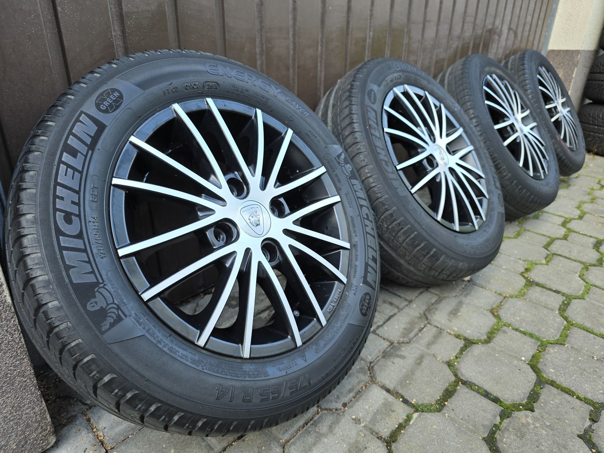 Felgi z oponami 175/65R14 Ford Fiesta 4x108 Fusion Focus Puma KA+