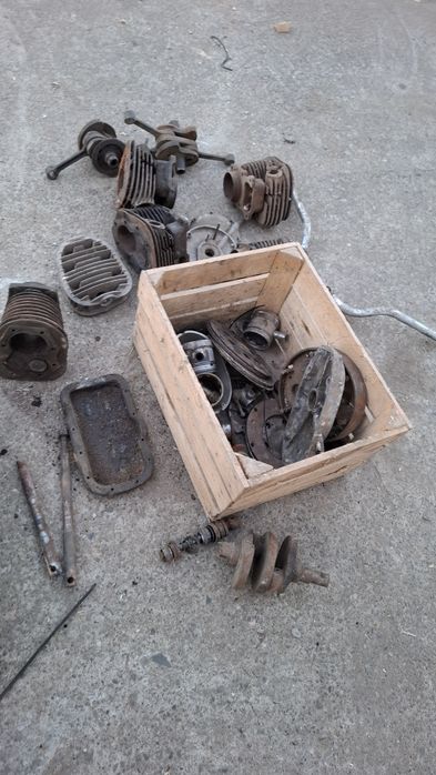 Продам деталі мт днепр урал