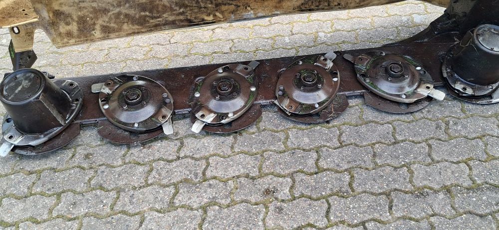 Kosiarka rotacyjna Claas WM 185 dyskowa Krone AM 243s