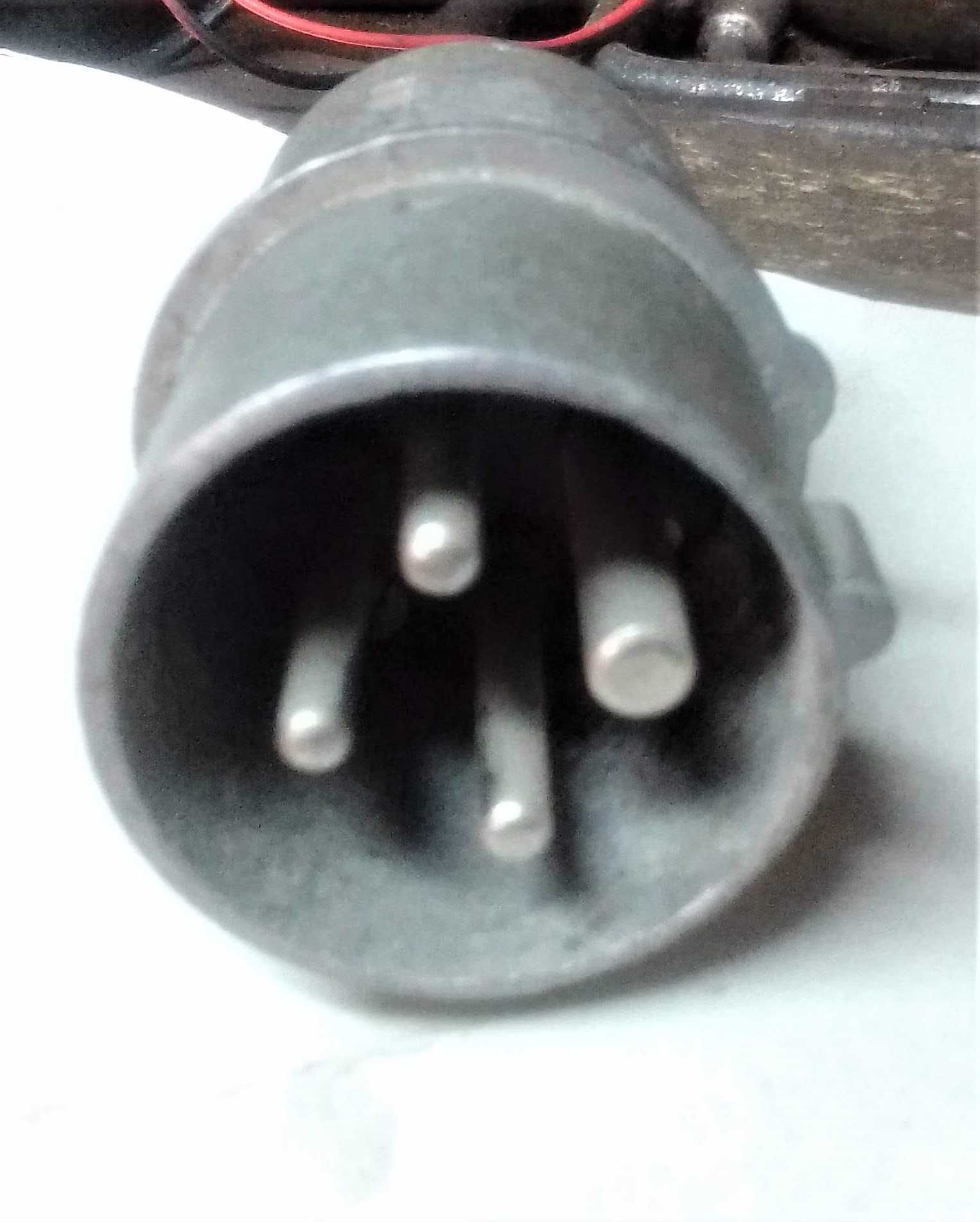 Wtyczka siłowa metal 16A z okrągłymi bolcami 4P, 380V