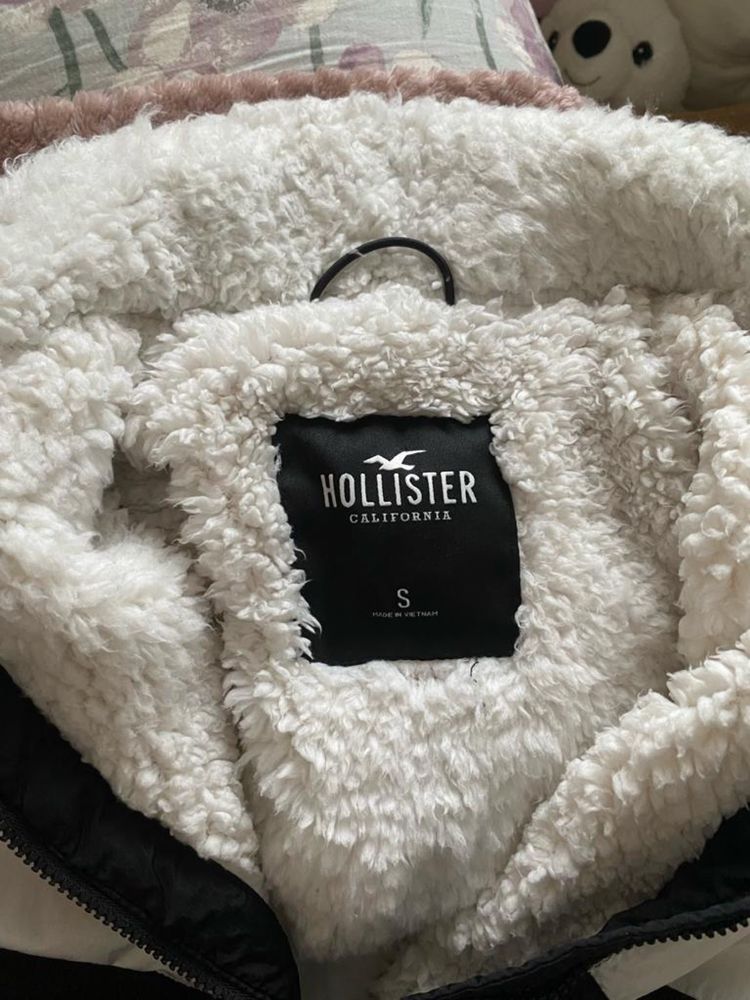 Gruba bluza kurtka Hollister polecam !