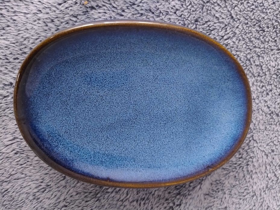 Niebieska mydelniczka Ractiv Homla