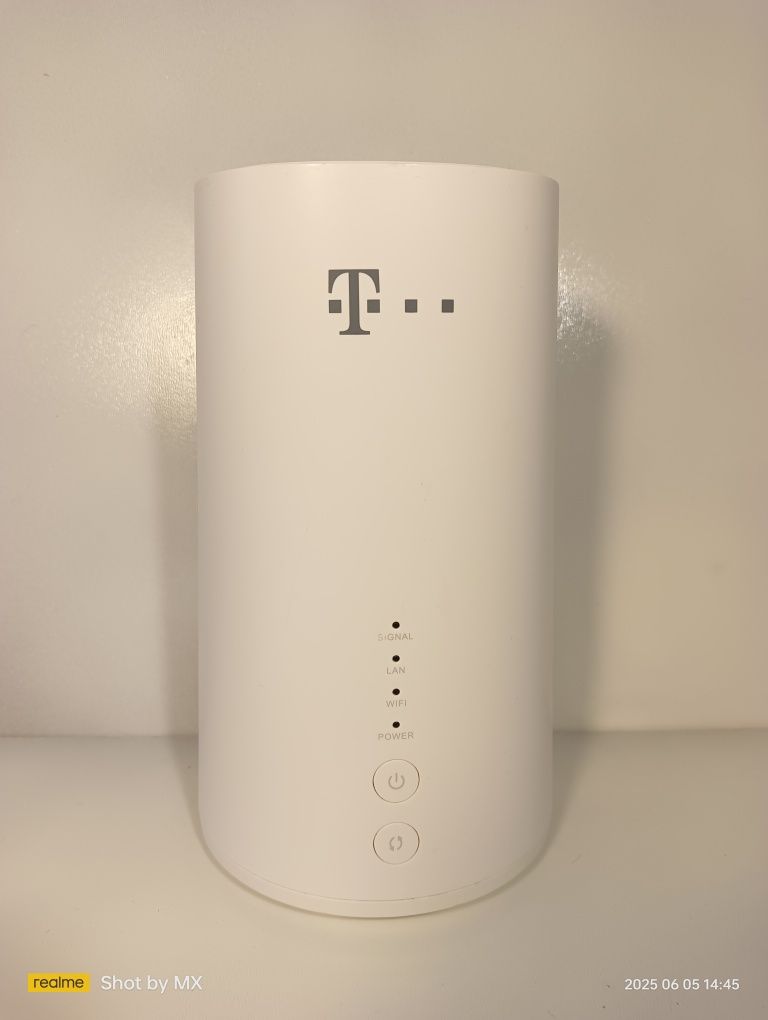 karta SIM LTE WiFi 2,4 i 5 GHz 300 mb/sRouter B528 Huawei modem