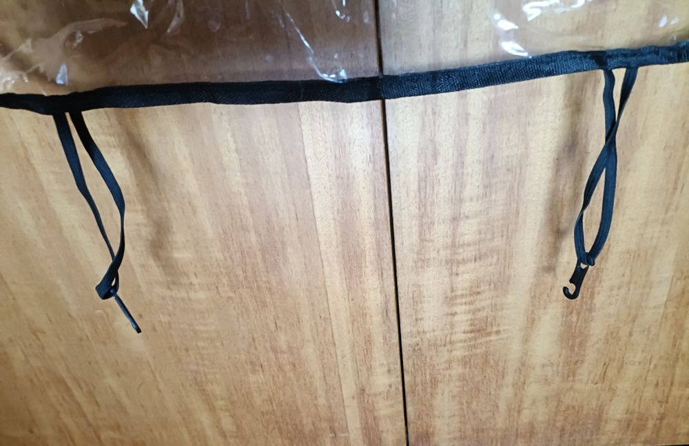 Proteção das costas do banco do automóvel