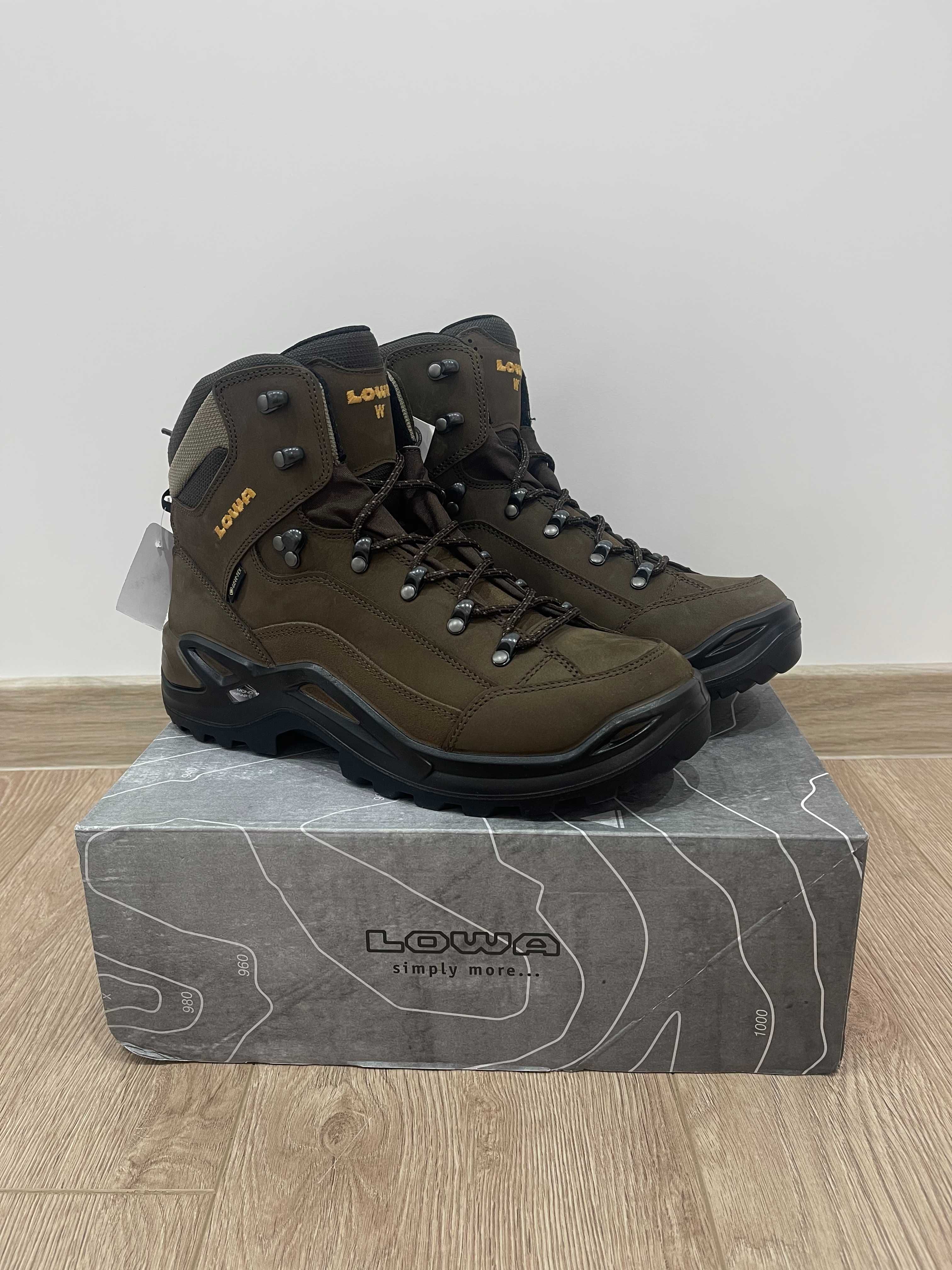 Продам Lowa Zephyr GTX MID TF та Renegade GTX MID W