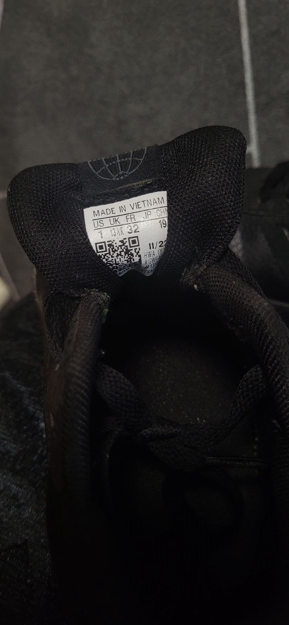 Кроссовки Adidas оригинал