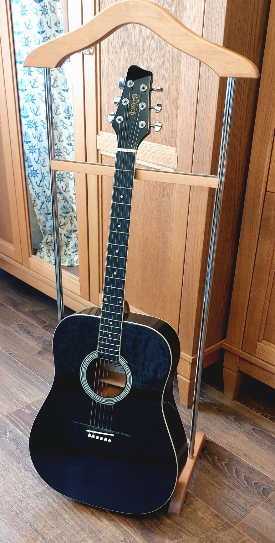 Hand made акустична гітара Stagg SW201BK