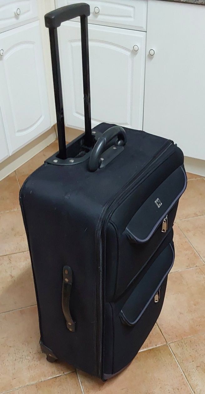 MALA DE VIAGEM DE PORÃO 23KG.Casa,Arrumação,Quarto,Passeio,Mudanças.
