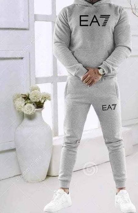 Dresy męskie Nike Puma Guess Tommy Hilfiger Boss itp
