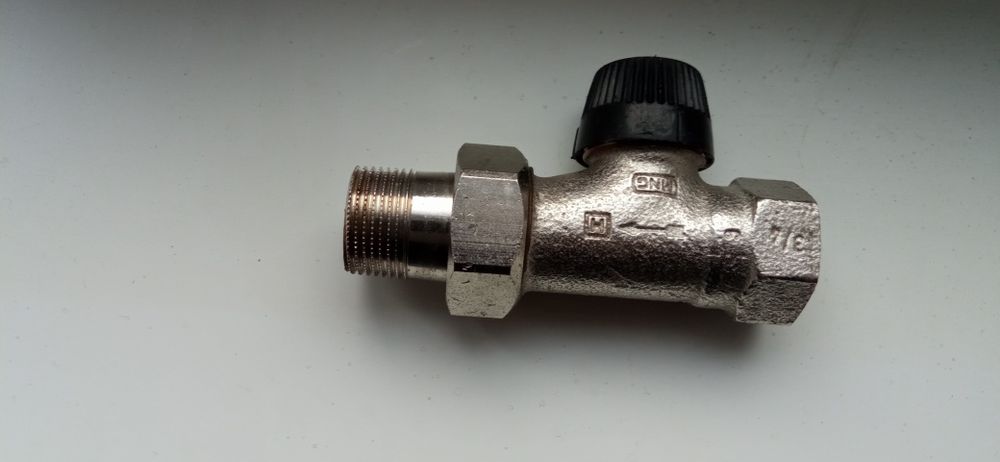 Кран термостатичний Oventrop