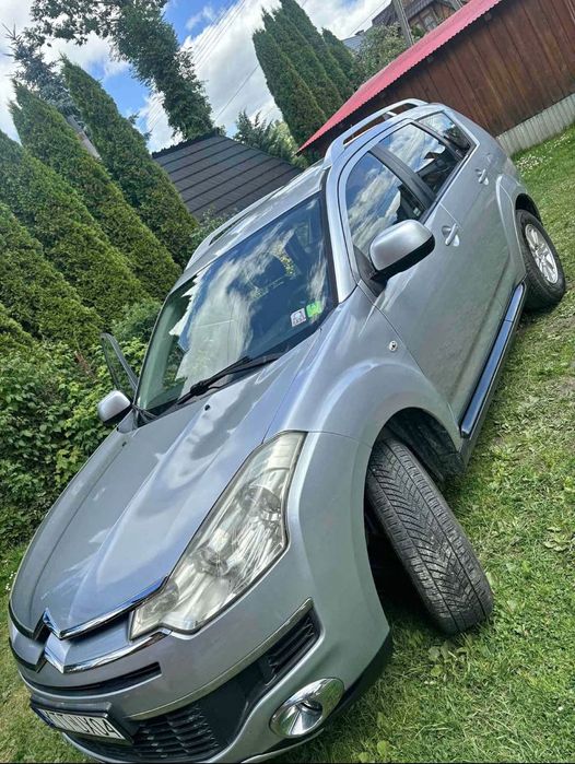 Citroën C-Crosser 7 osobowy samochód w stanie dobrym sprzedam lub zamienię.